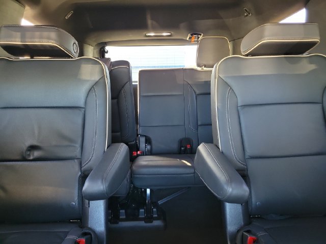 Certified 2025 Chevrolet Tahoe Premier RWD image 15