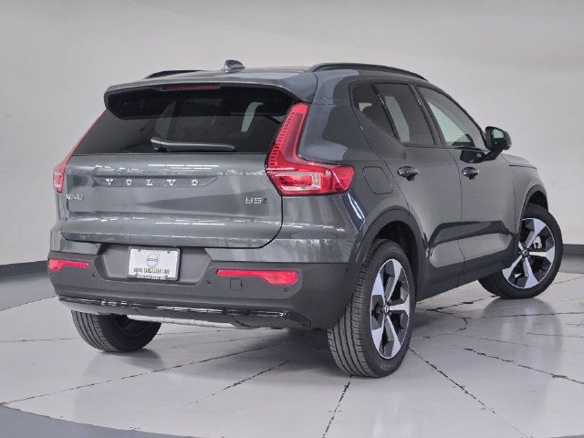 New 2026 Volvo XC40 B5 Plus w/ Protection Package Premier AWD/4WD image 2
