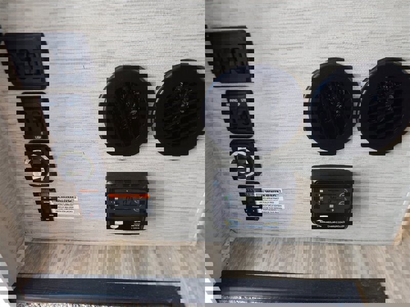 Used 2022 Ford E-450 and Econoline 450 Super Duty w/ Motorhome Prep Package image 35