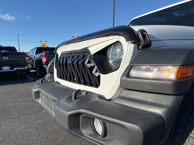 Used 2020 Jeep Gladiator Sport w/ Quick Order Package 24S image 12