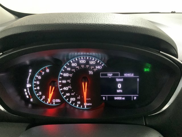 Used 2019 Chevrolet Trax Premier w/ Midnight Edition AWD/4WD image 25