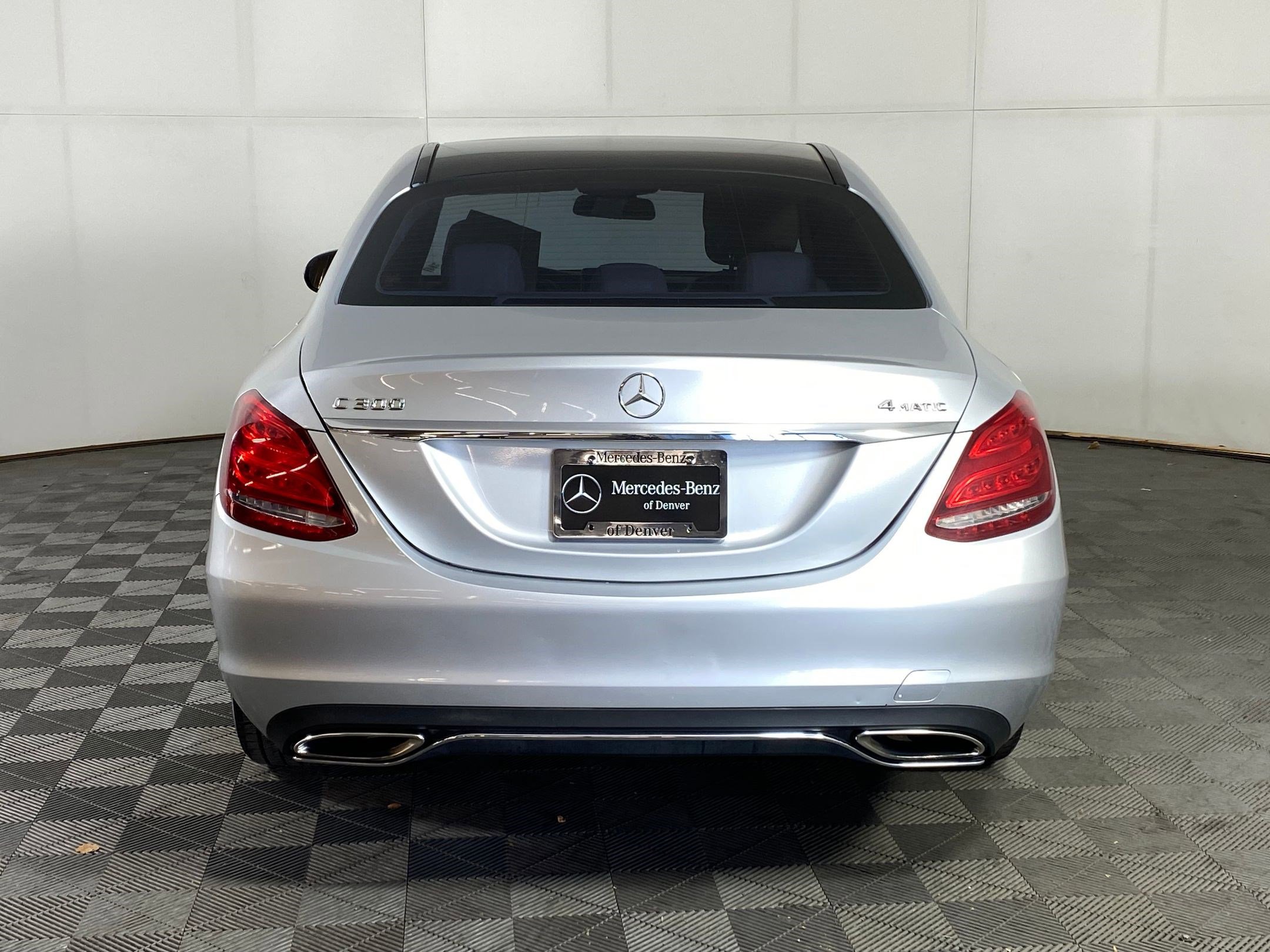 Used 2015 Mercedes-Benz C 300 4MATIC Sedan image 9