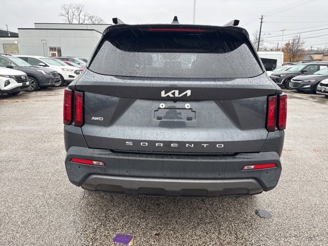 Certified 2022 Kia Sorento S image 6