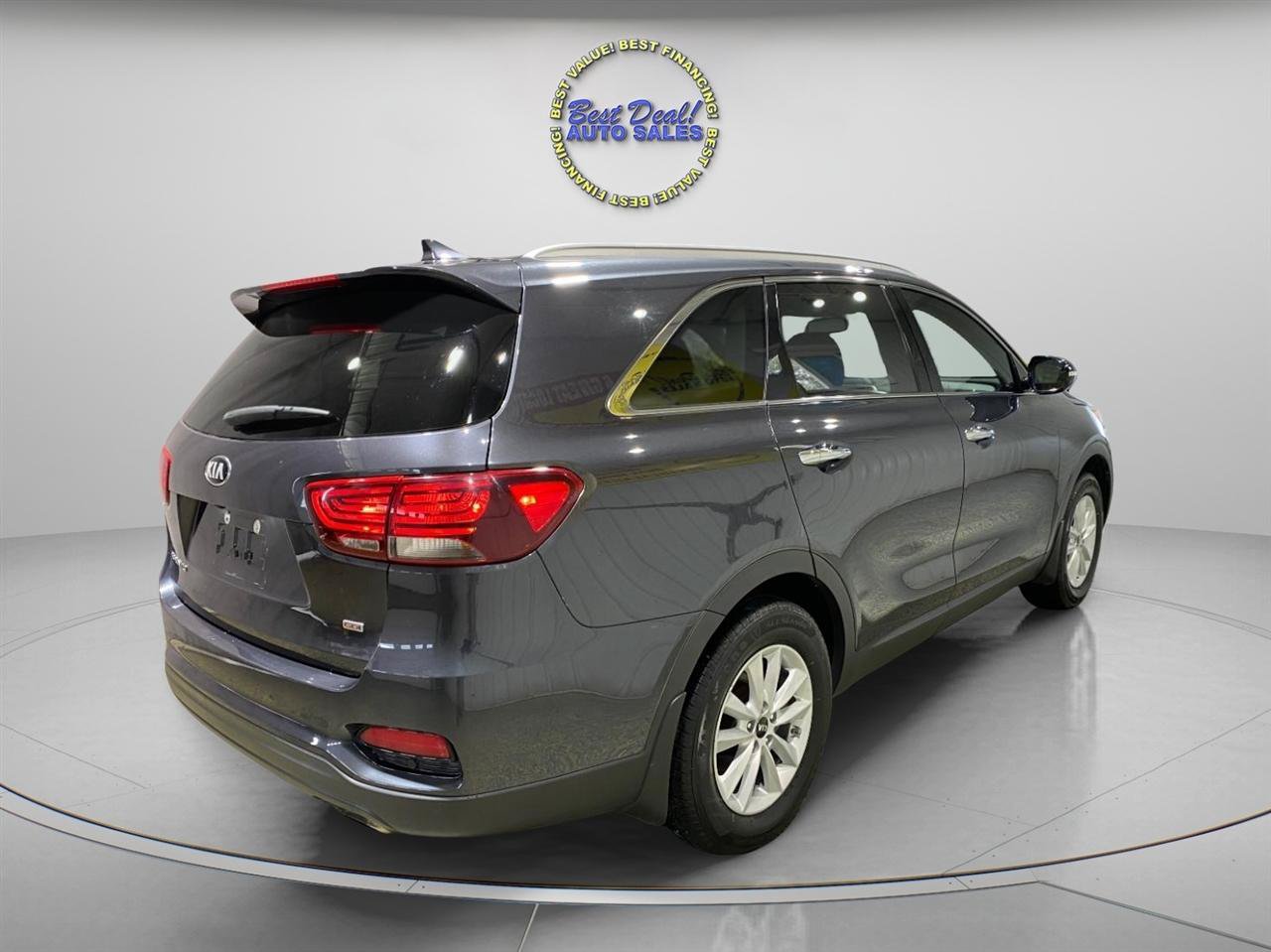 Used 2019 Kia Sorento FWD w/ LX Convenience Package image 5