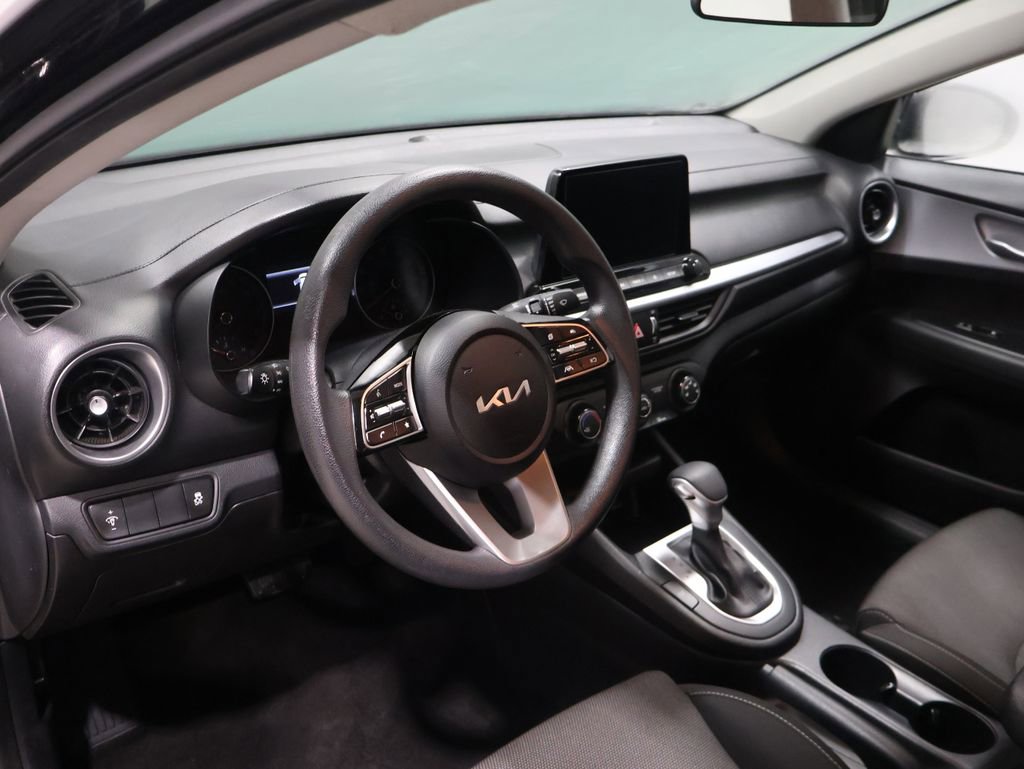 Used 2023 Kia Forte LXS image 14
