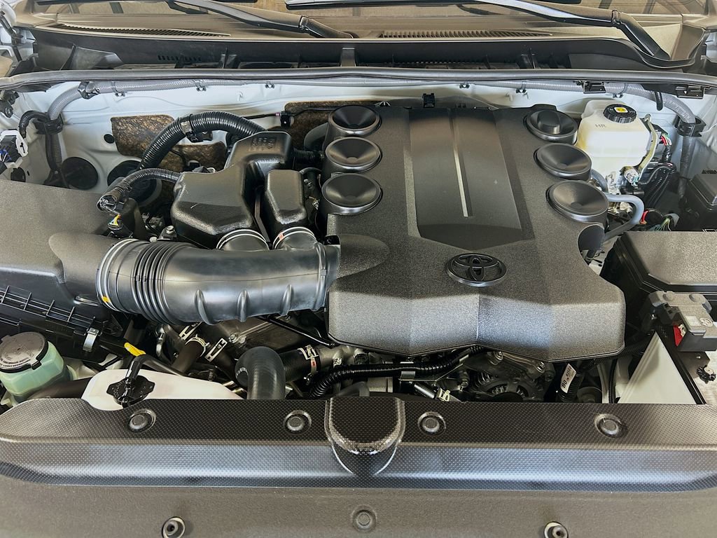 Used 2024 Toyota 4Runner TRD Off-Road Premium AWD/4WD image 28