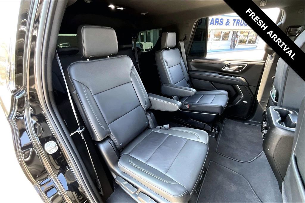 Used 2024 Chevrolet Tahoe Z71 w/ Luxury Package AWD/4WD image 23