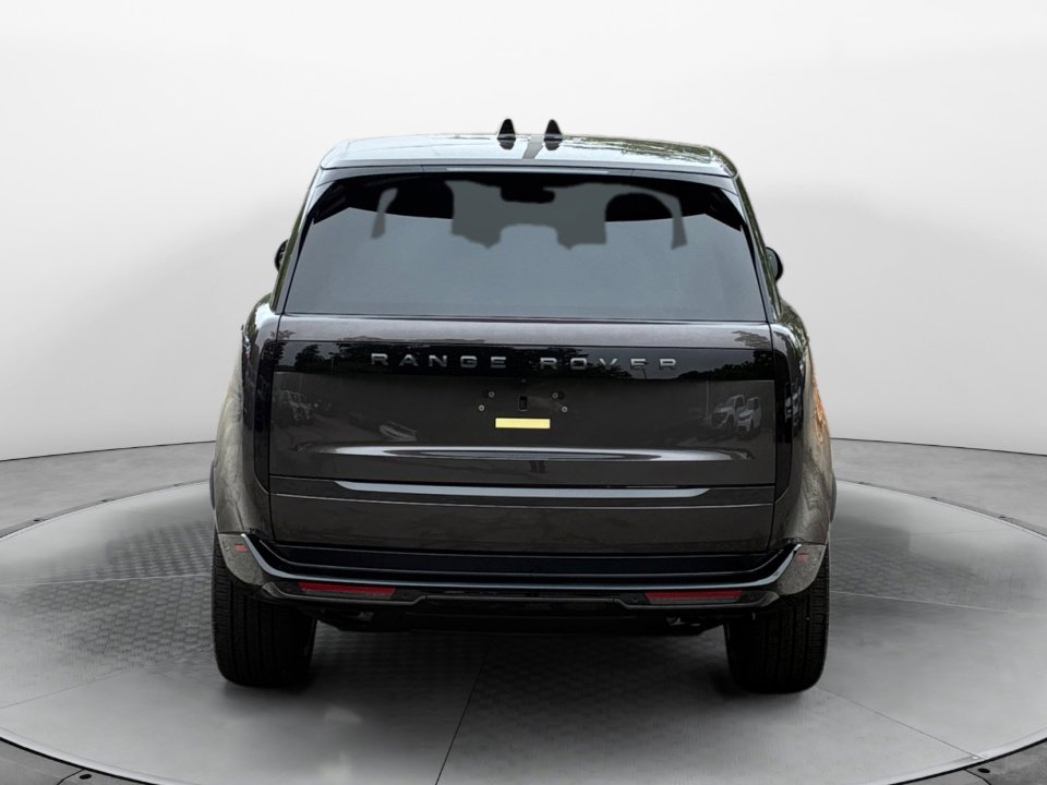 New 2026 Land Rover Range Rover Long Wheelbase SE AWD/4WD image 6