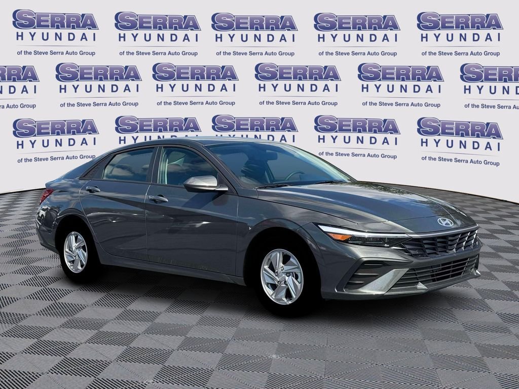 New 2026 Hyundai Elantra SE FWD image 10