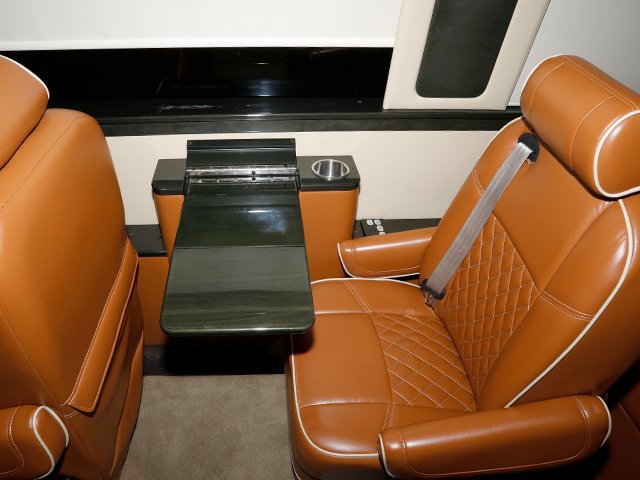 Used 2017 Mercedes-Benz Sprinter 3500 image 26