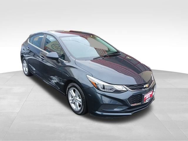 Used 2017 Chevrolet Cruze LT w/ Convenience Package image 3