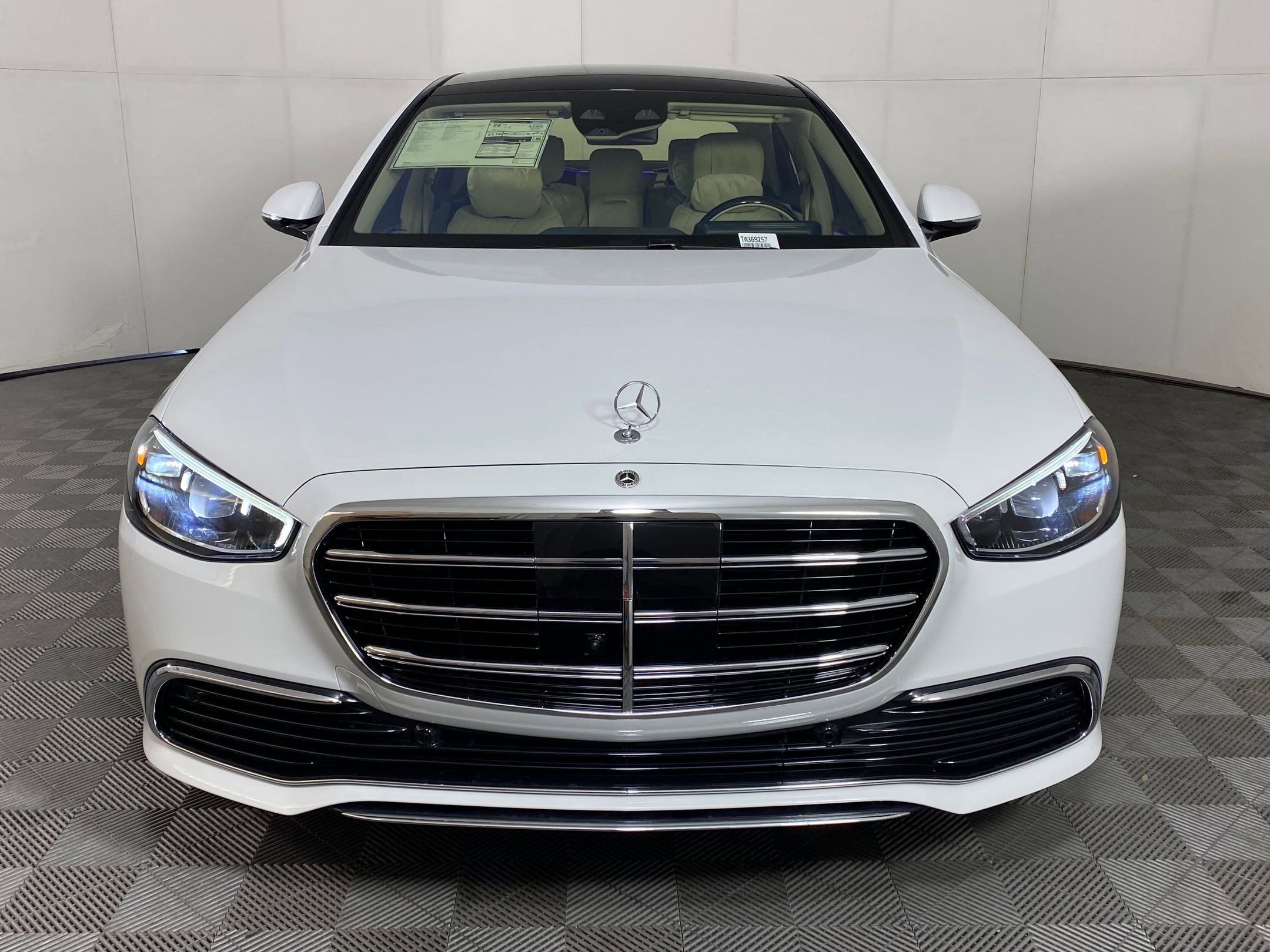 New 2026 Mercedes-Benz S 580 4MATIC Sedan image 6