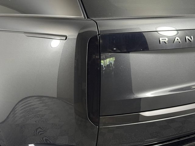 Used 2024 Land Rover Range Rover SE AWD/4WD image 13