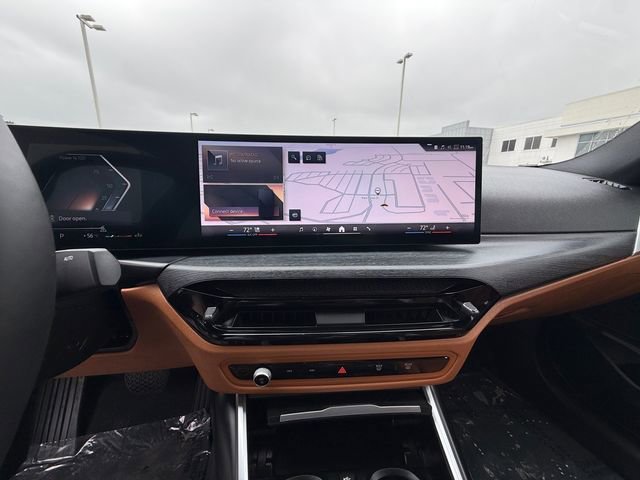 Certified 2025 BMW 330i xDrive Sedan AWD/4WD image 27