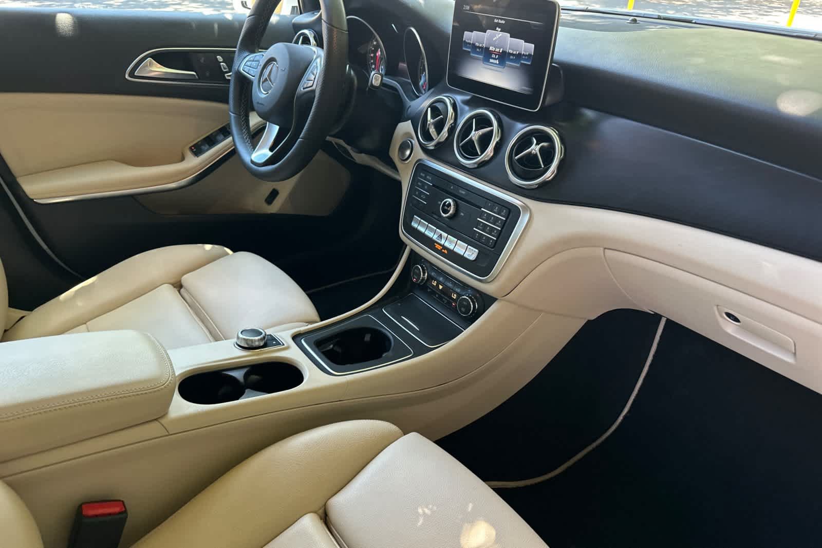 Used 2019 Mercedes-Benz GLA 250 image 15