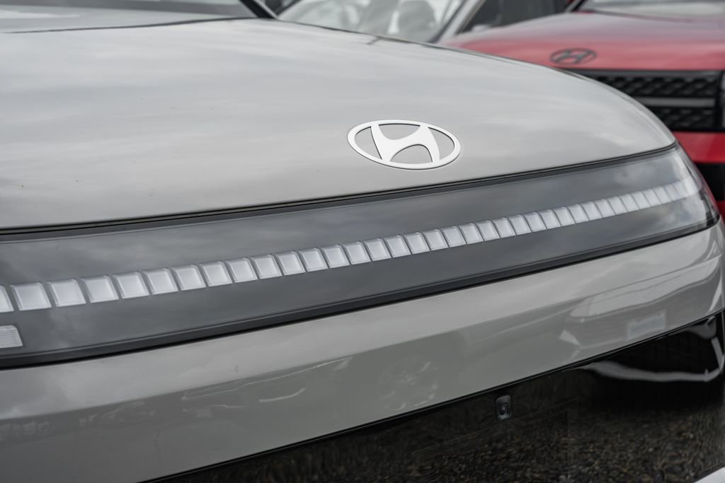 New 2026 Hyundai Ioniq 9 SEL image 12