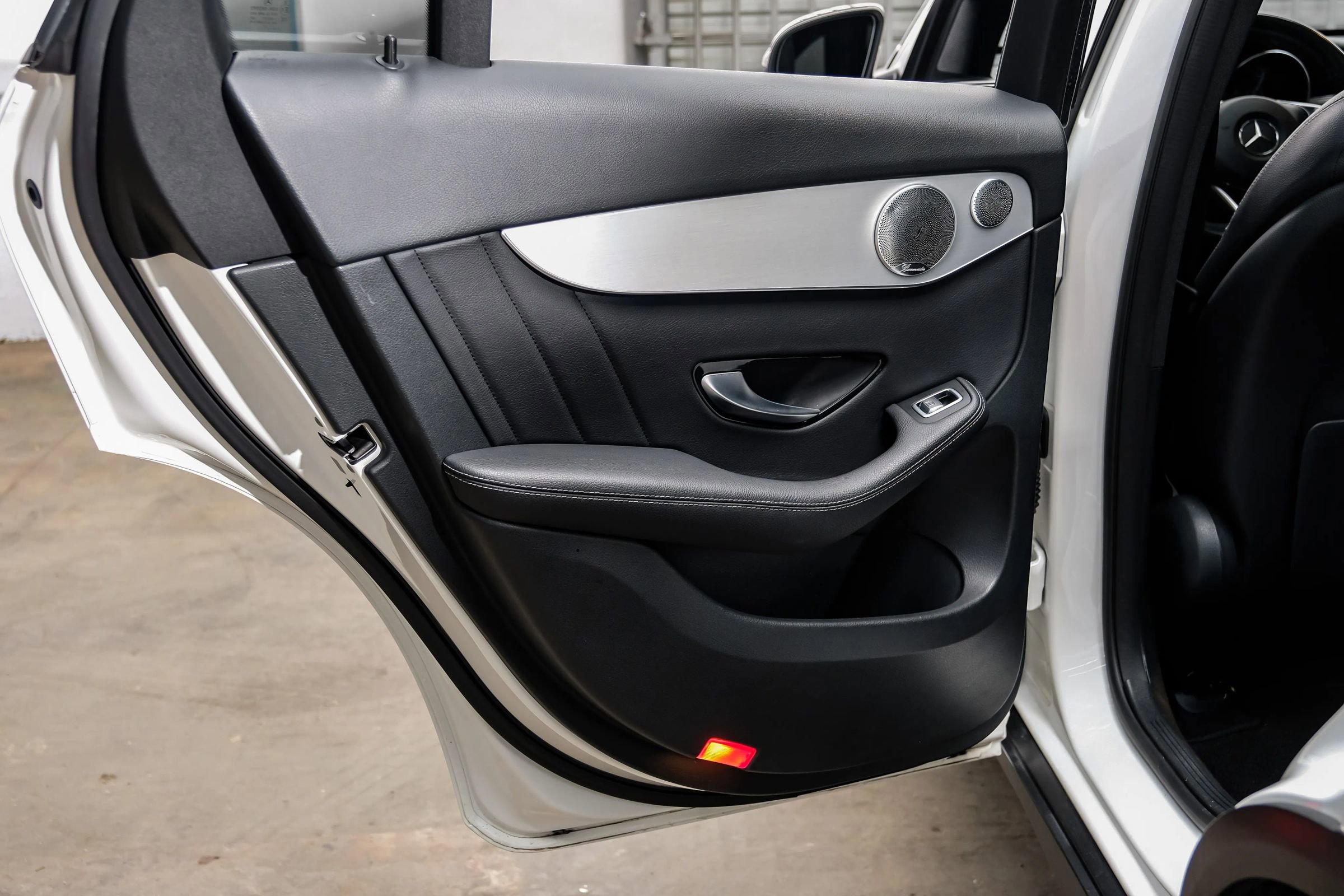 Used 2019 Mercedes-Benz GLC 300 image 56