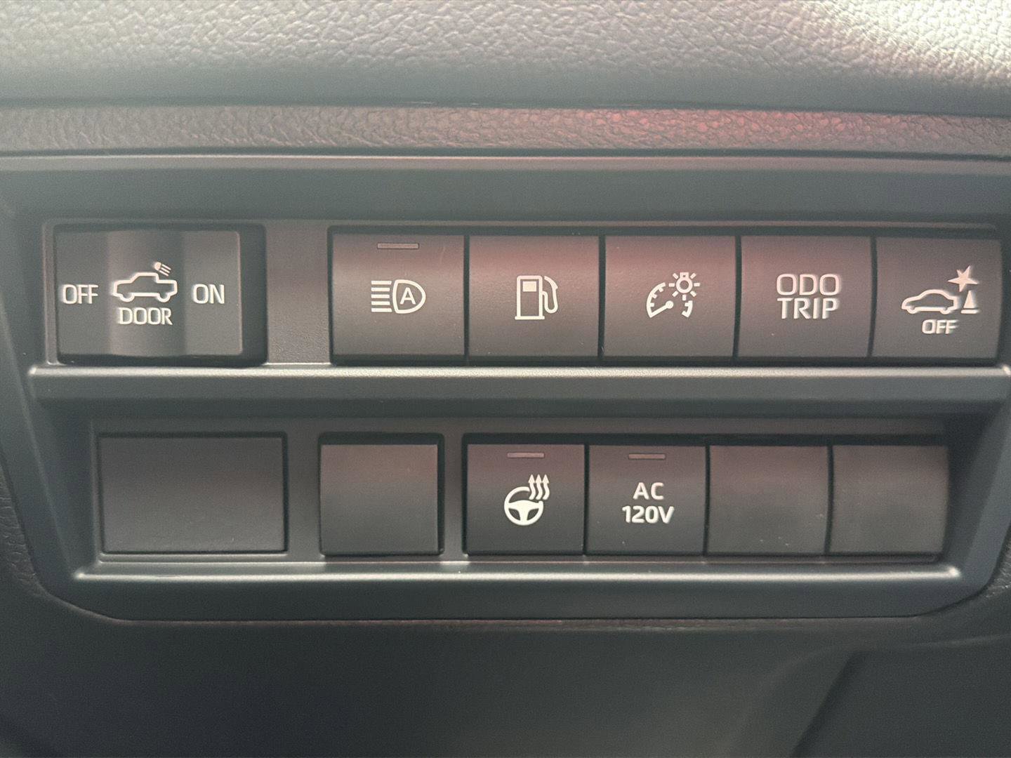 New 2026 Toyota Tundra Limited AWD/4WD image 14