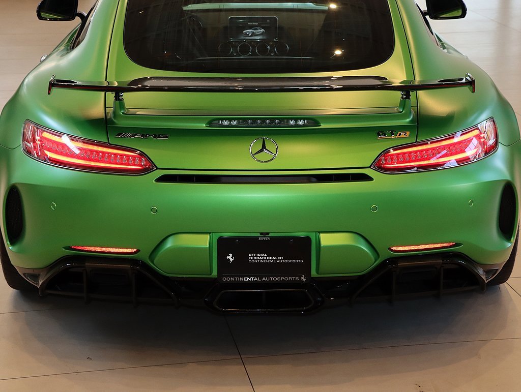 Used 2018 Mercedes-Benz AMG GT R image 33