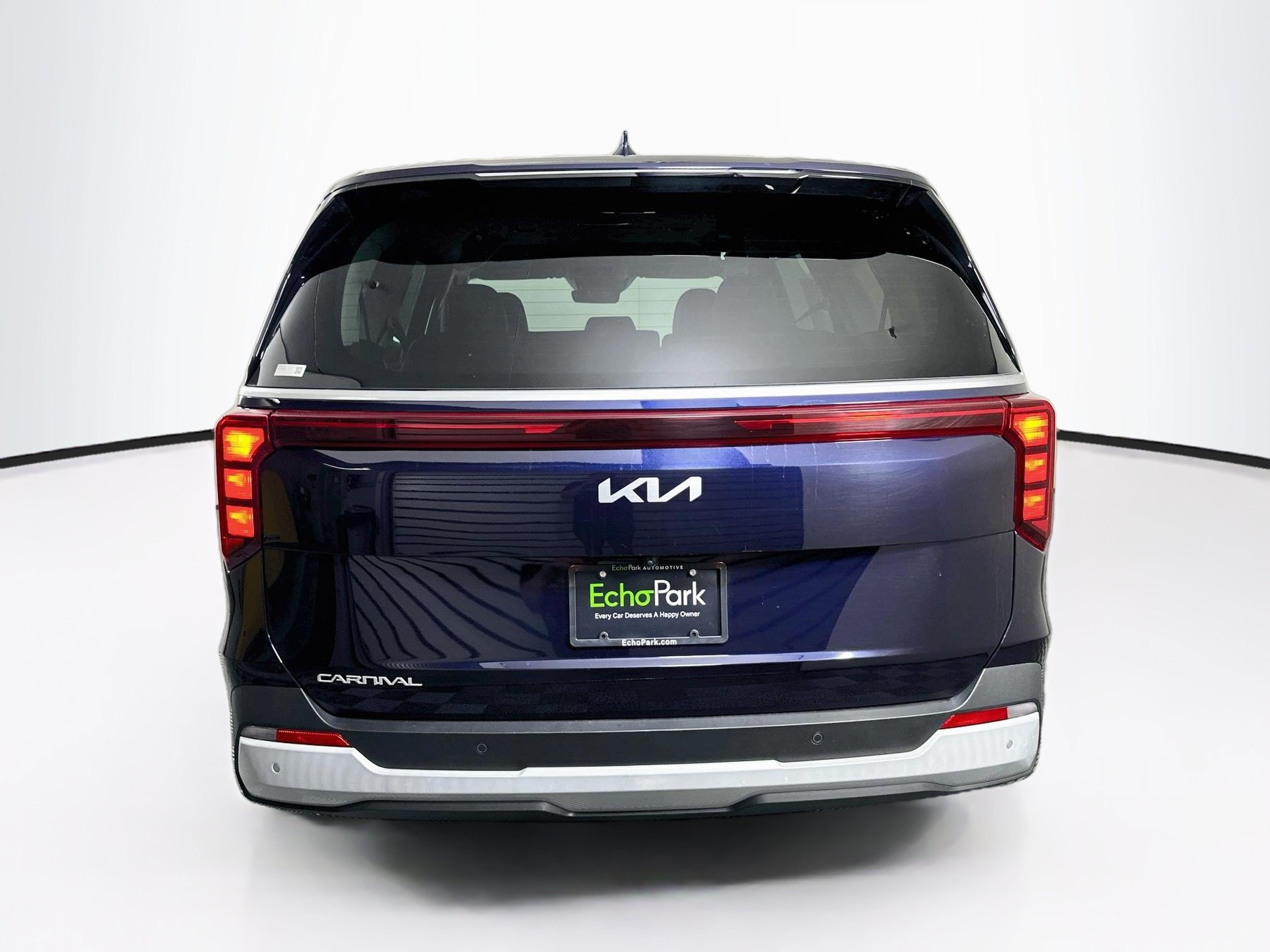 Used 2026 Kia Carnival FWD image 7