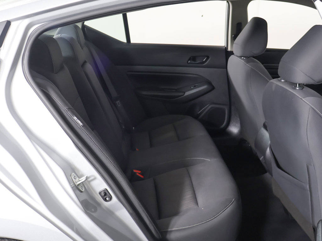 Used 2024 Nissan Altima 2.5 SV FWD image 26