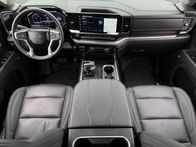 Used 2025 Chevrolet Silverado 1500 RST AWD/4WD image 11