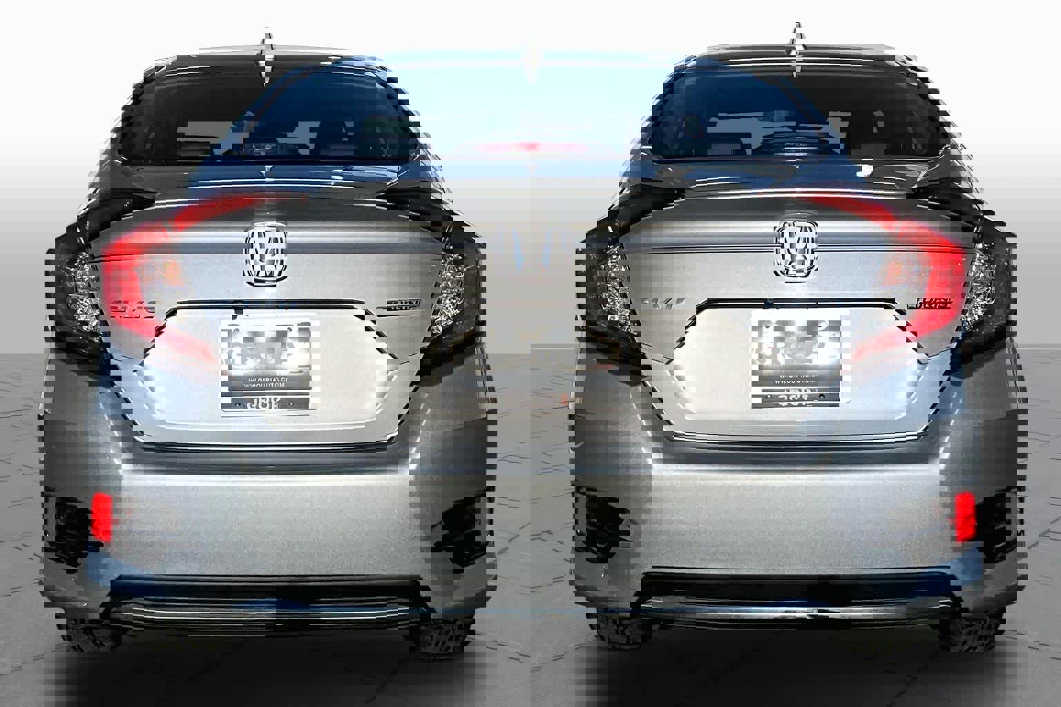 Used 2019 Honda Civic Touring image 5