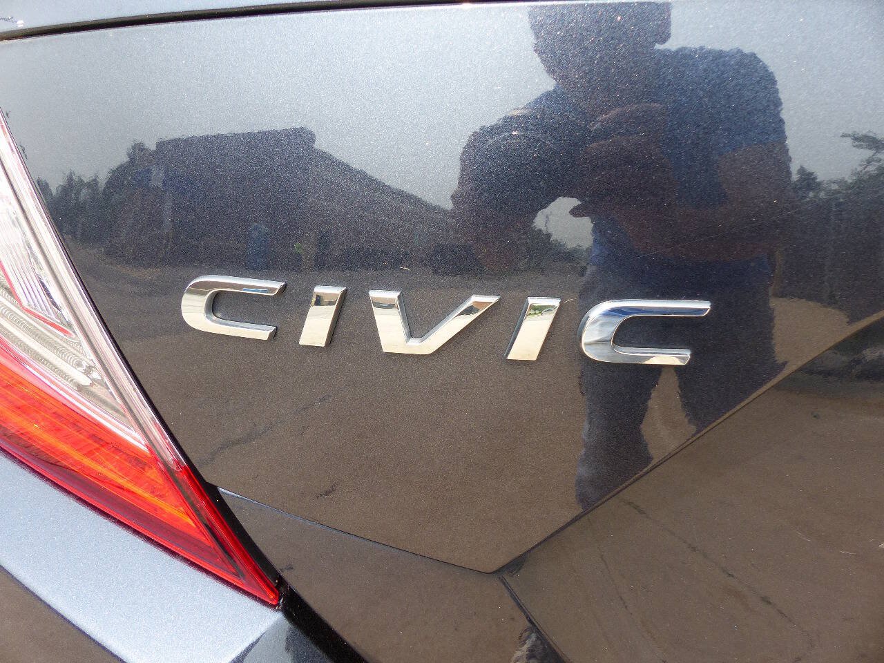 Used 2020 Honda Civic LX image 9