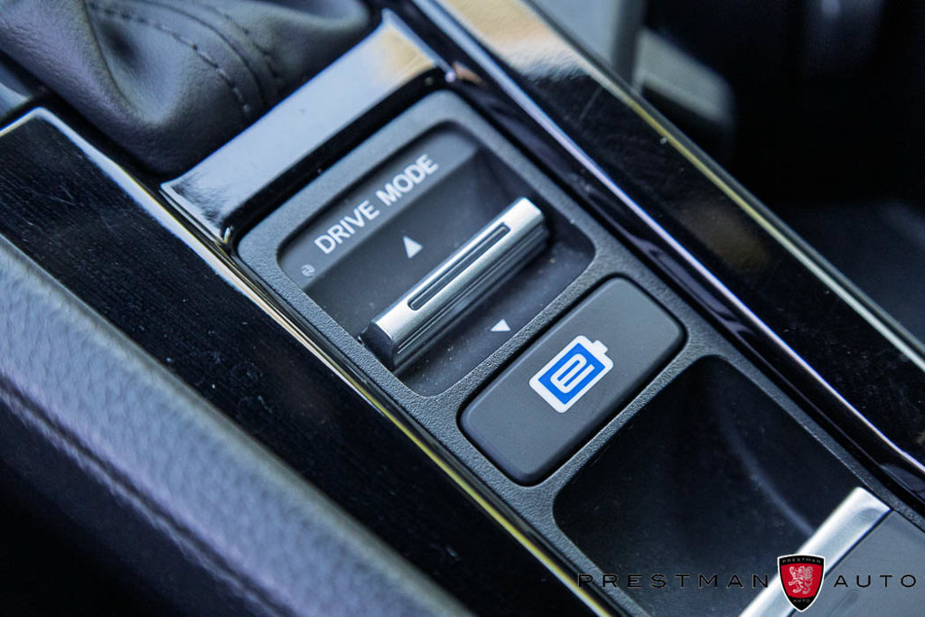 Used 2025 Honda Accord Sport image 33
