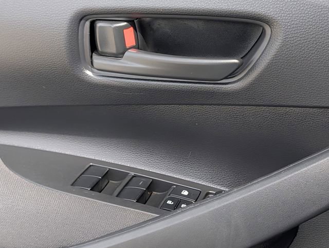 Used 2025 Toyota Corolla LE FWD image 24