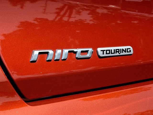 Used 2022 Kia Niro Touring Special Edition FWD image 32