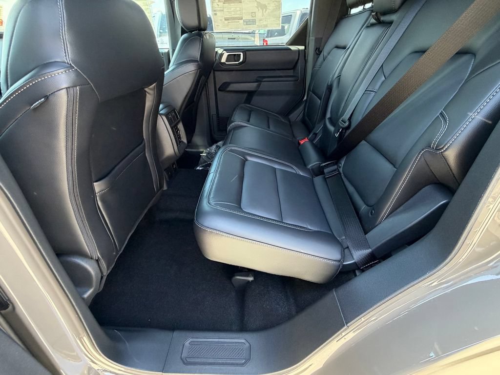 New 2026 Ford Bronco Outer Banks AWD/4WD image 16