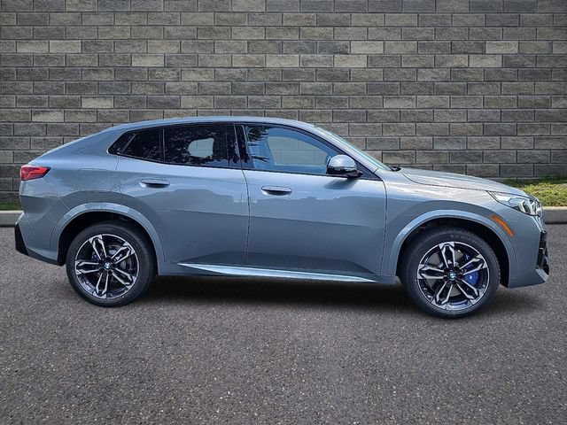 New 2026 BMW X2 xDrive28i w/ Technology Package AWD/4WD image 7