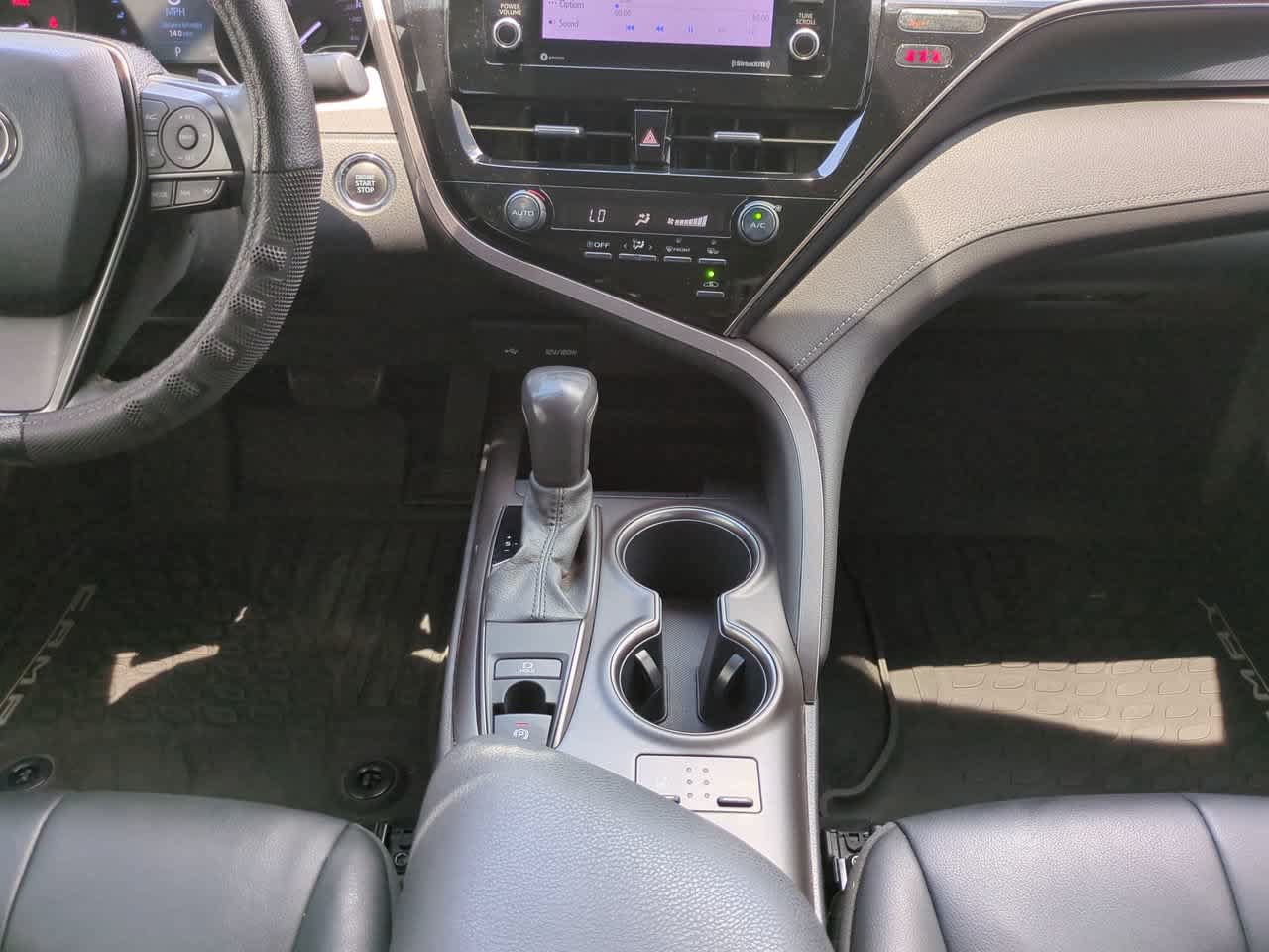 Certified 2021 Toyota Camry SE w/ Cold Weather Package AWD/4WD image 18