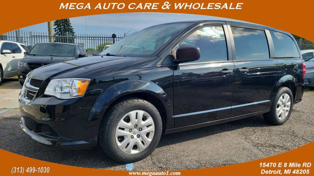 Used 2019 Dodge Grand Caravan SE w/ UConnect Hands-Free Group FWD image 1