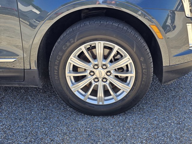 Used 2019 Cadillac XT5 FWD image 6