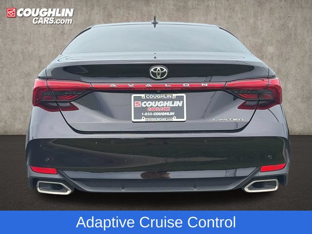 Used 2019 Toyota Avalon Limited FWD image 7