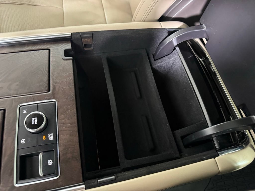 Certified 2024 Lincoln Navigator L Reserve AWD/4WD image 28