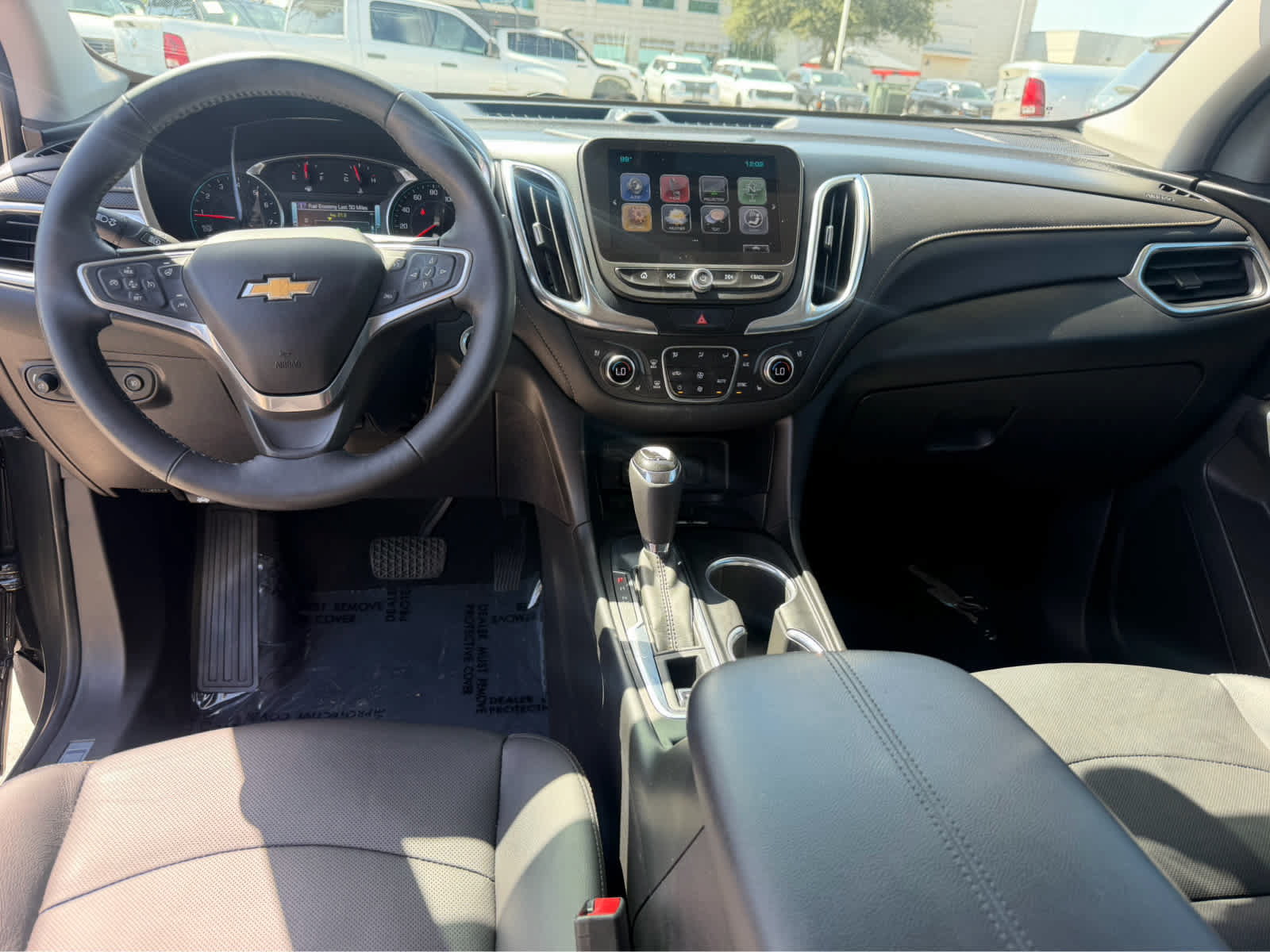 Used 2018 Chevrolet Equinox Premier FWD image 26