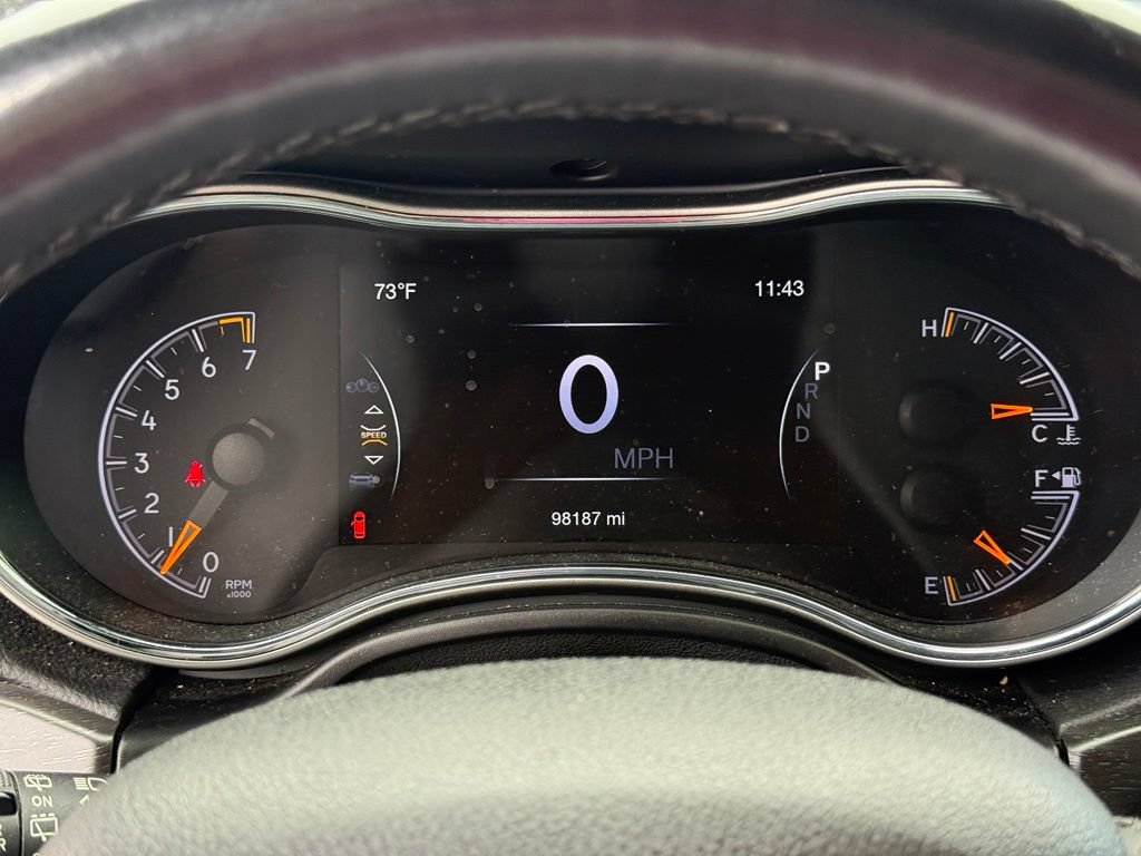 Used 2018 Jeep Grand Cherokee Altitude AWD/4WD image 17