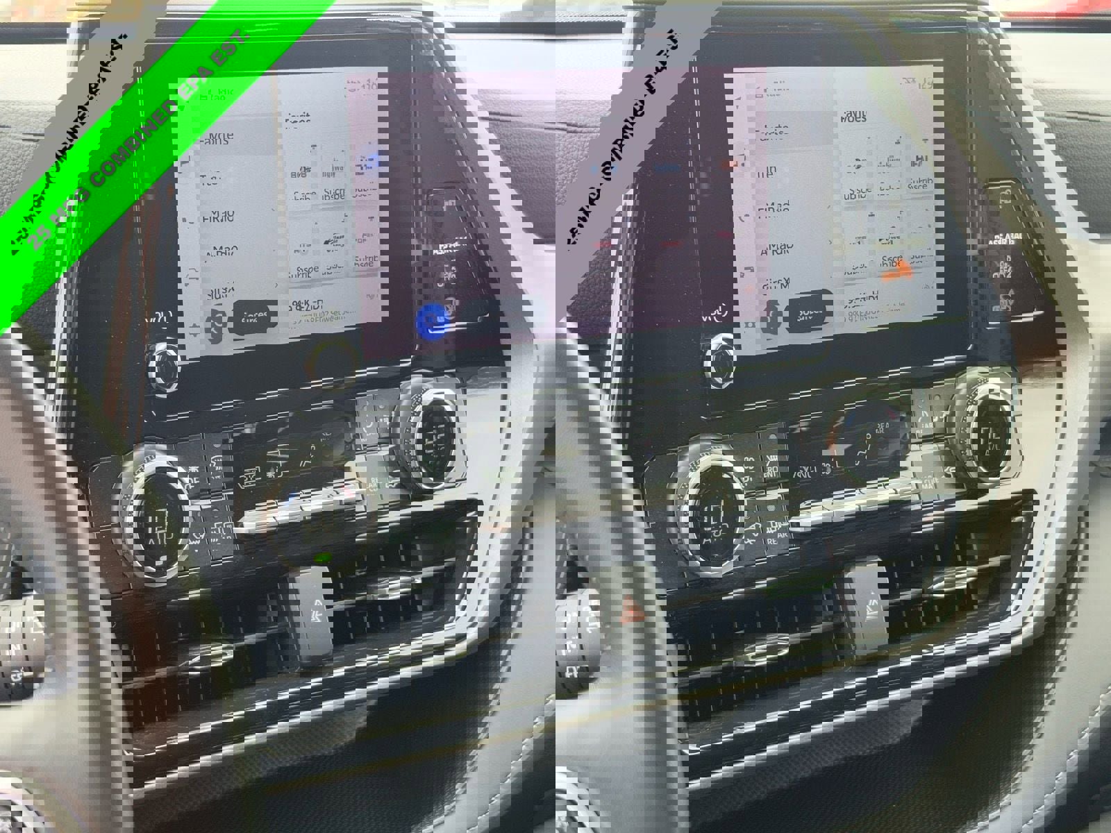 Used 2024 Toyota Highlander LE image 22