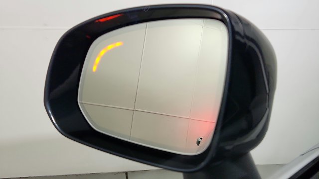 Certified 2026 Volvo XC90 B6 Plus w/ Protection Package AWD/4WD image 15