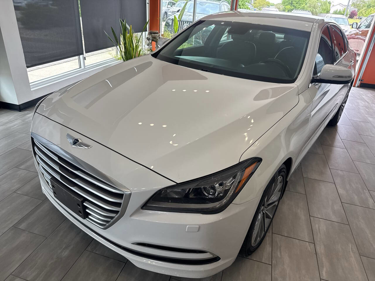 Used 2015 Hyundai Genesis 3.8 AWD/4WD image 8