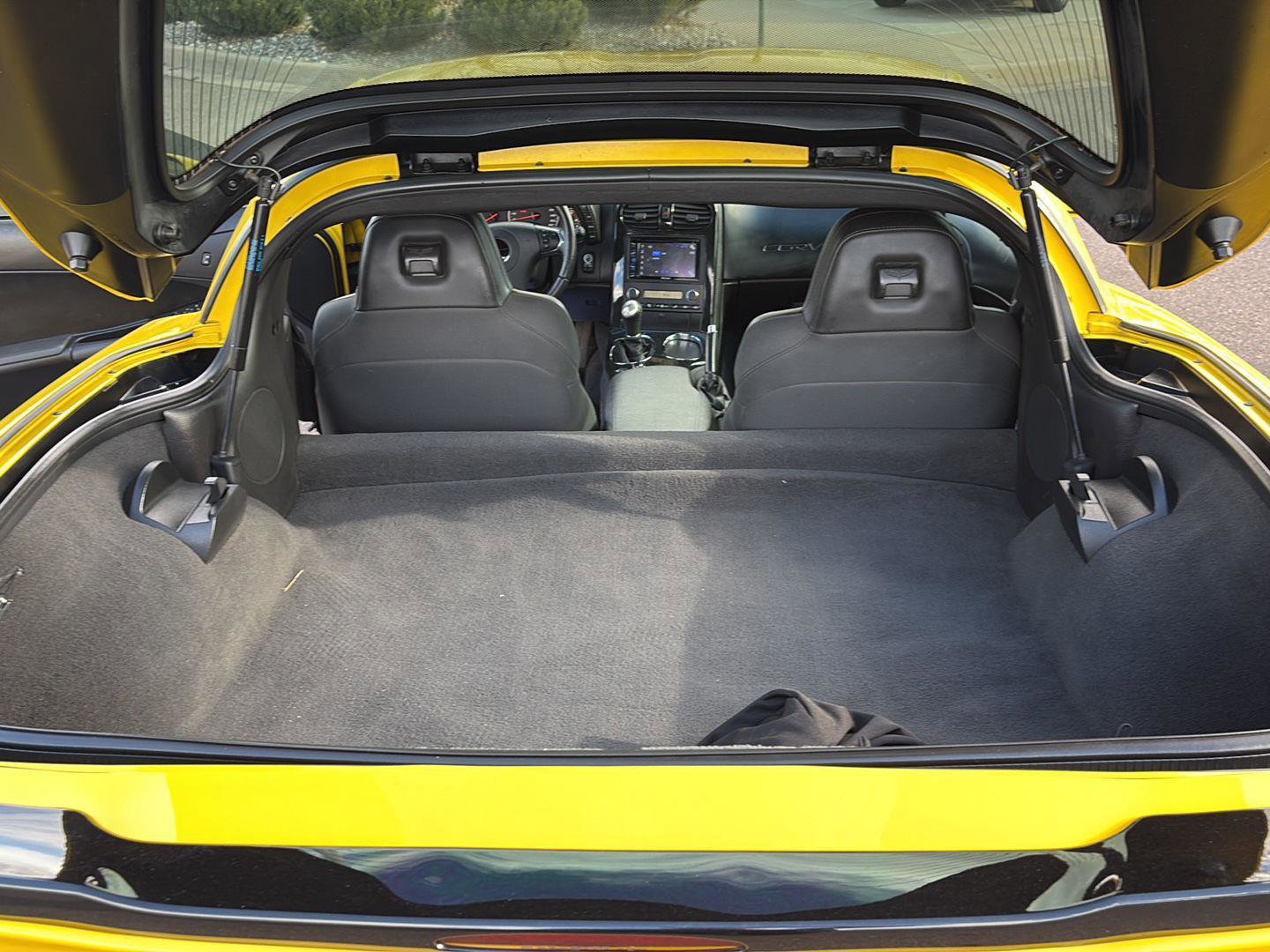 Used 2013 Chevrolet Corvette Grand Sport image 9