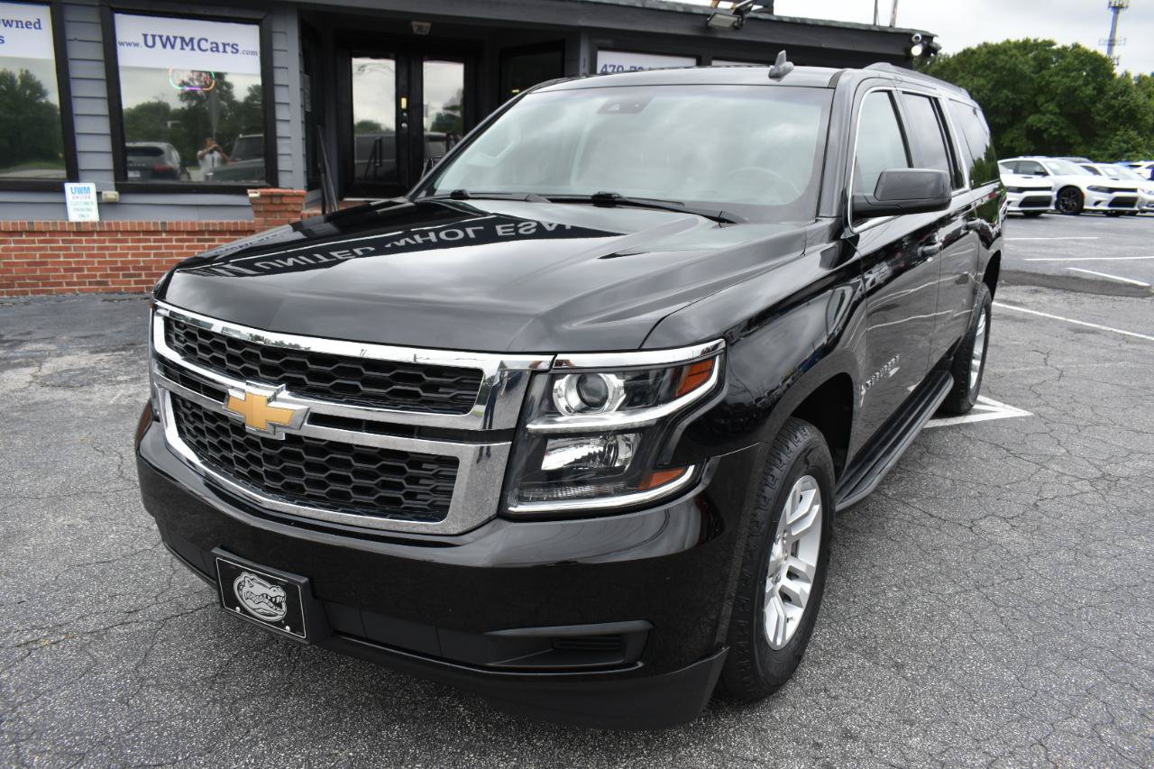 Used 2019 Chevrolet Suburban LT AWD/4WD image 2