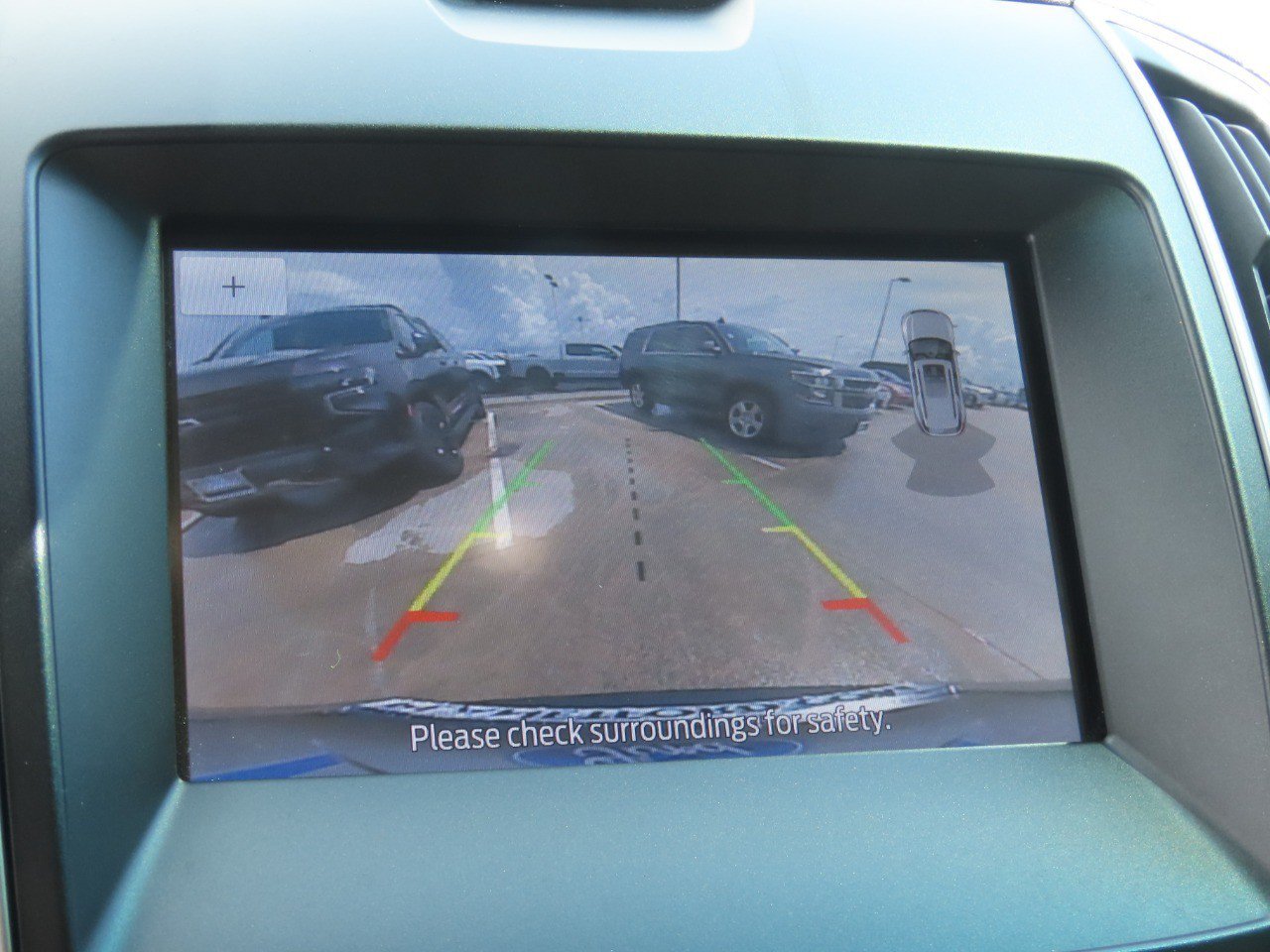 Used 2020 Ford Edge SEL w/ Convenience Package FWD image 32