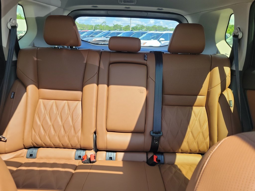 New 2026 Nissan Rogue Platinum AWD/4WD image 18