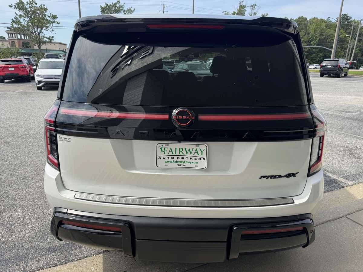 Used 2025 Nissan Armada PRO-4X w/ Pro-4X Premium Package AWD/4WD image 44