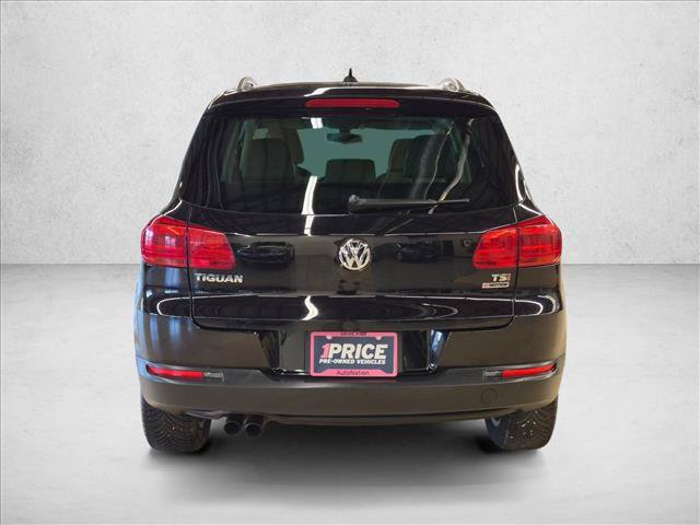 Used 2017 Volkswagen Tiguan Wolfsburg Edition AWD/4WD image 6