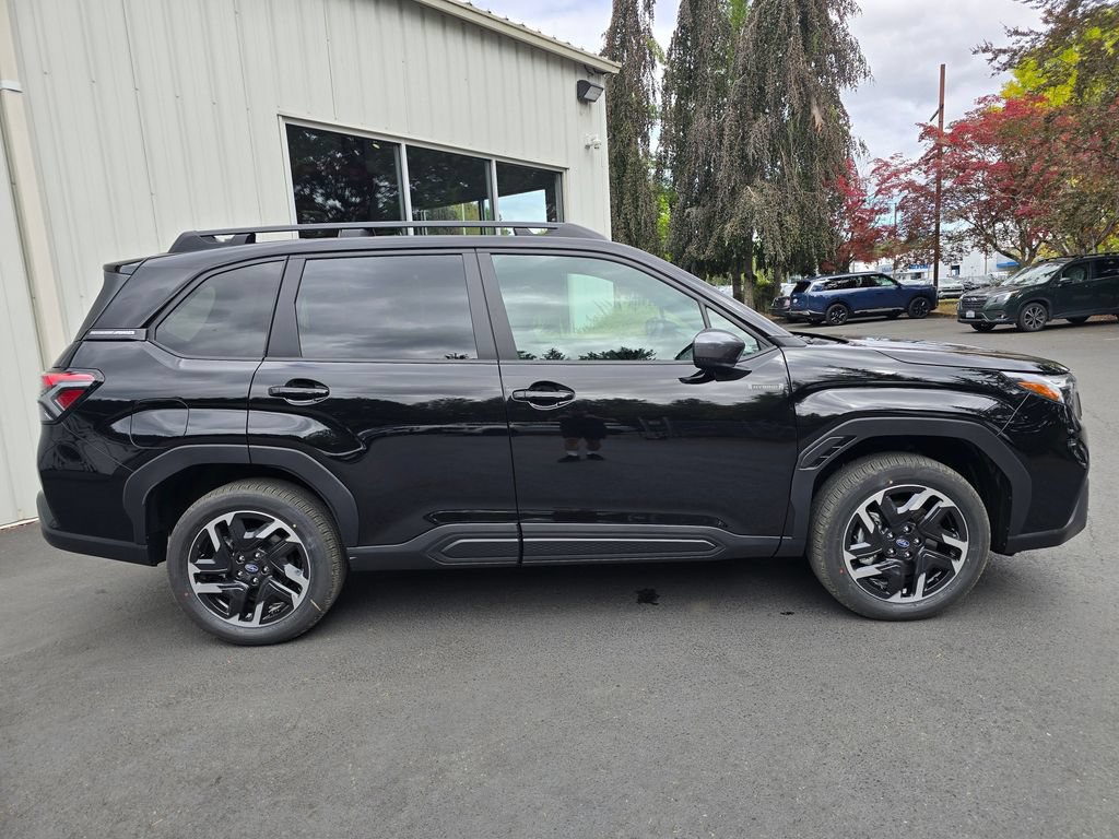 New 2026 Subaru Forester Premium AWD/4WD image 3